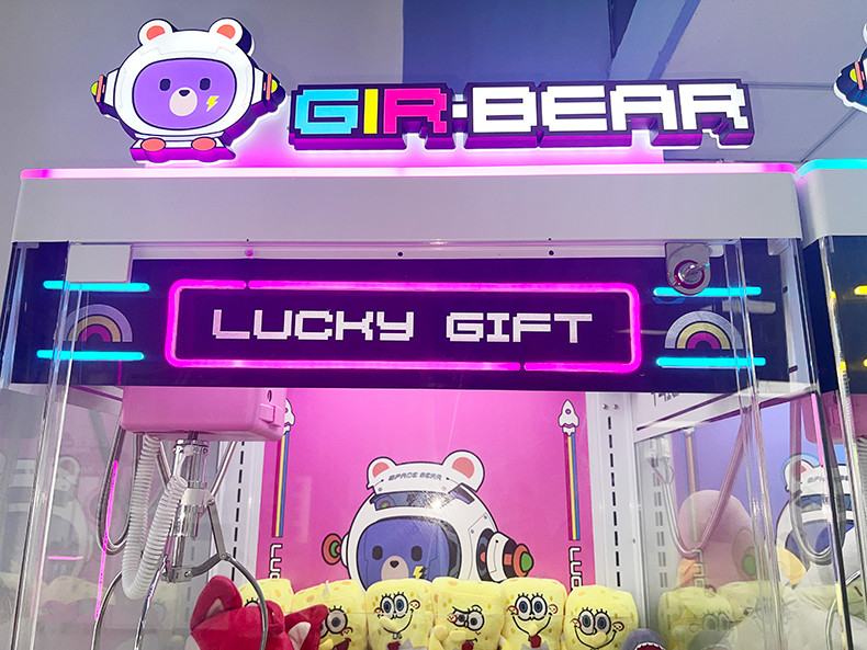 Indoor Entertainment Cioin Operated Online Arcade Claw Vending Machine Crane Claw Machine For Amusement Park