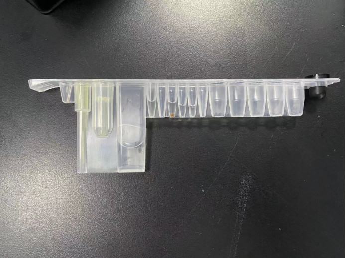 8 Channel 15min Chemiluminescence Immunoassay Machine POCT Analyzer