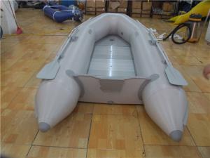 China 4 Person Green Kayak Pvc Inflatable Boat For Fishing Customized Color wholesale