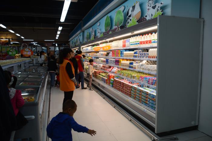 Efficient customization of energy-saving refrigerated cold storage