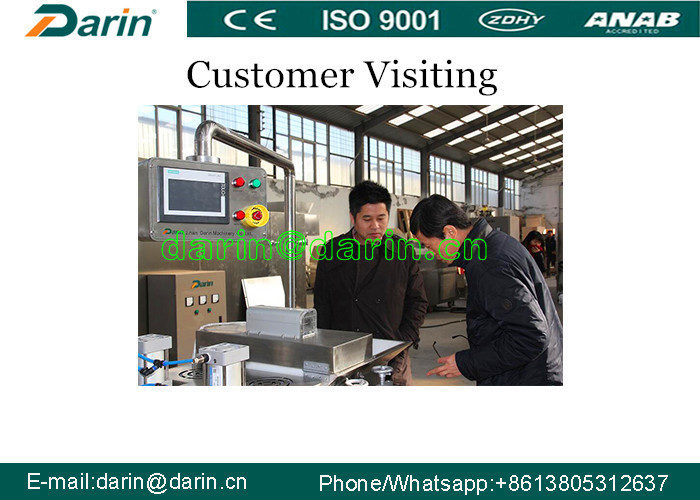Multinational oat chocolate cereal fruits nuts candy bar moulding machine / Snacks Making Machine