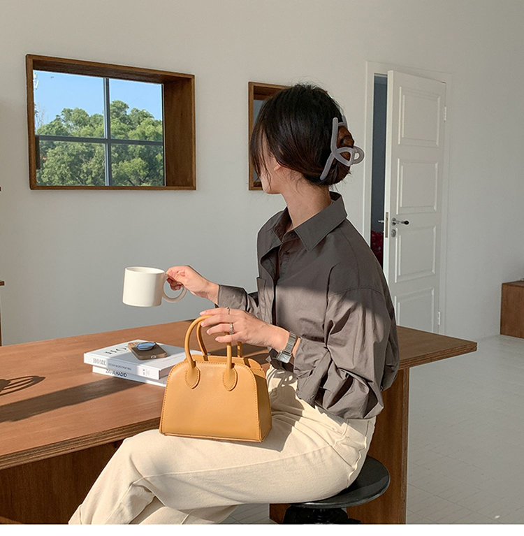 Adjustable PU Leather Hand Bags for Daily Life 2024 Classic Women's Small Tote Handbags