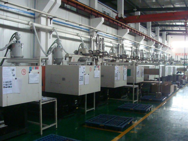 Car door plank of injection molds