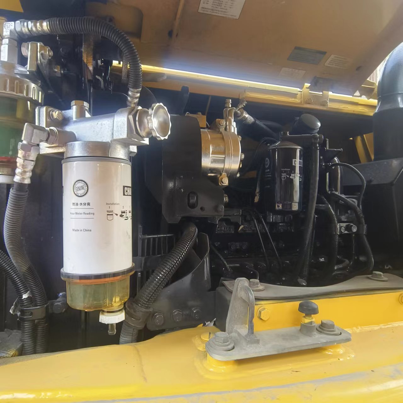 Japan Komatsu PC 70 Excavator with 48.5KW Cummins Engine in Good Condition