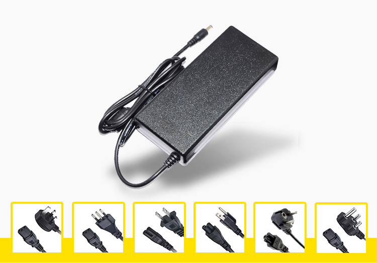 Input Ac 100 240v Universal Laptop Battery Charger With EU/AU/UK/US Socket