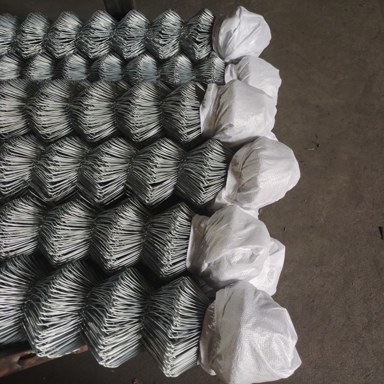 Height 1.5m Basketball Court 5-Ft Galvanized silver Privacy Twisted Chain-Link Fence