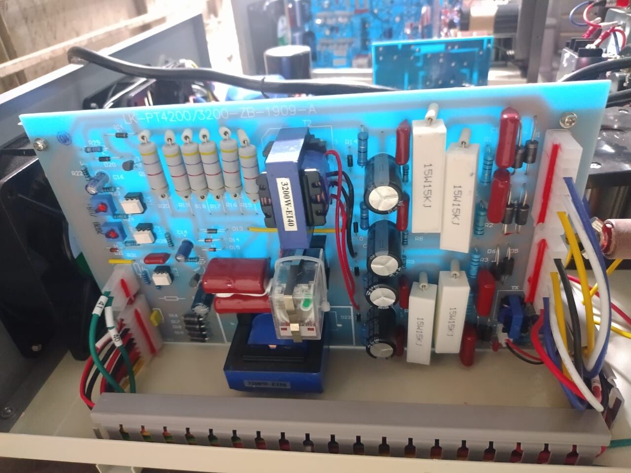 2000w Horn And Box For Sewing Lace Ultrasonic Welder Machine 60*50*40cm