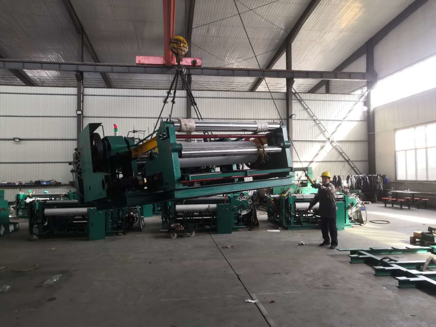 16 Mesh 0.45mm Stainless 2.4m Steel Wire Mesh Machine