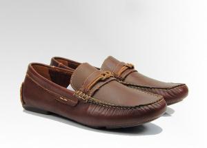China Custom Slippers Mens Leather Loafers Handmade Mens Brown Leather Driving Shoes wholesale