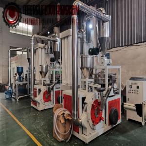 China Disc Blade 600kg/H 8mm Plastic Pulverizer Machine wholesale