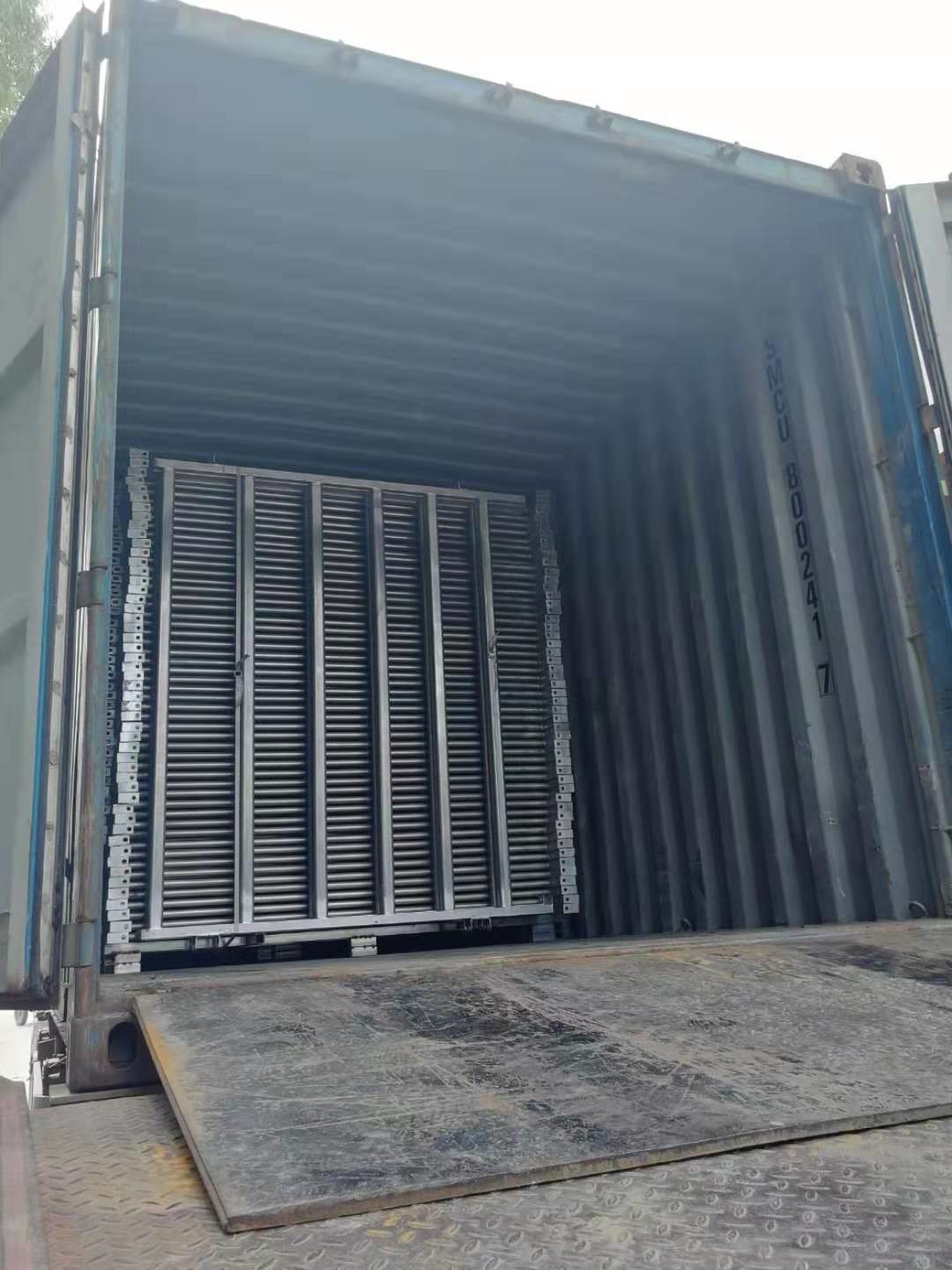OEM Pre - Galvanized Cattle Yard Fence Panels , Metal Farm Fence Panels
