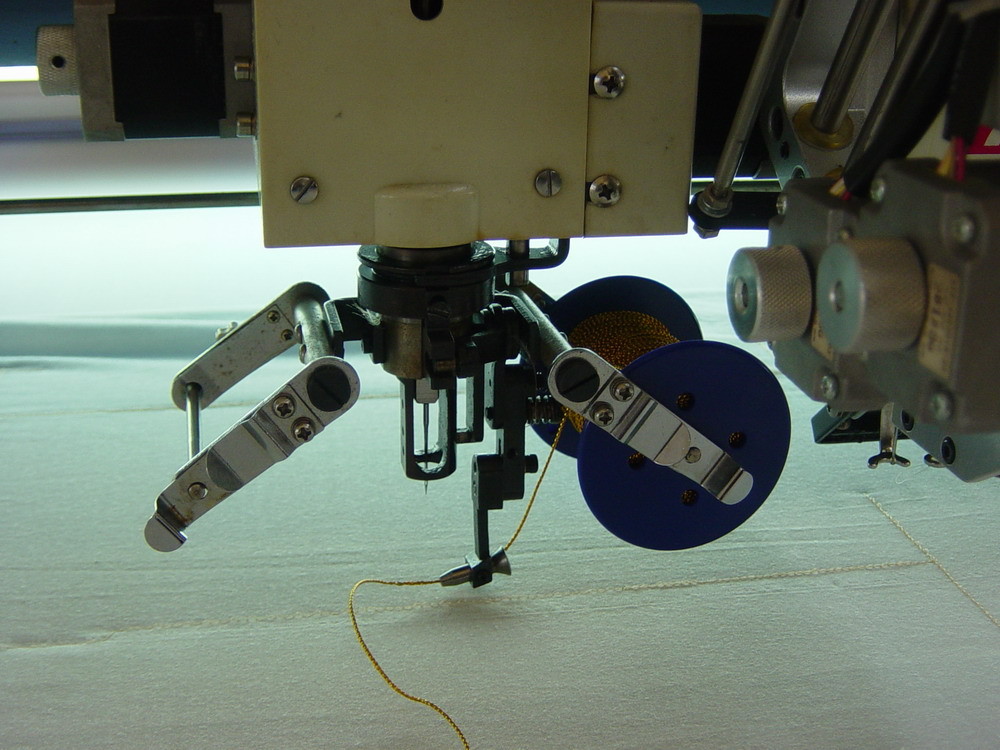 Professional Zig - Zag / Coiling Mixed Embroidery Machine For Children’S Wear