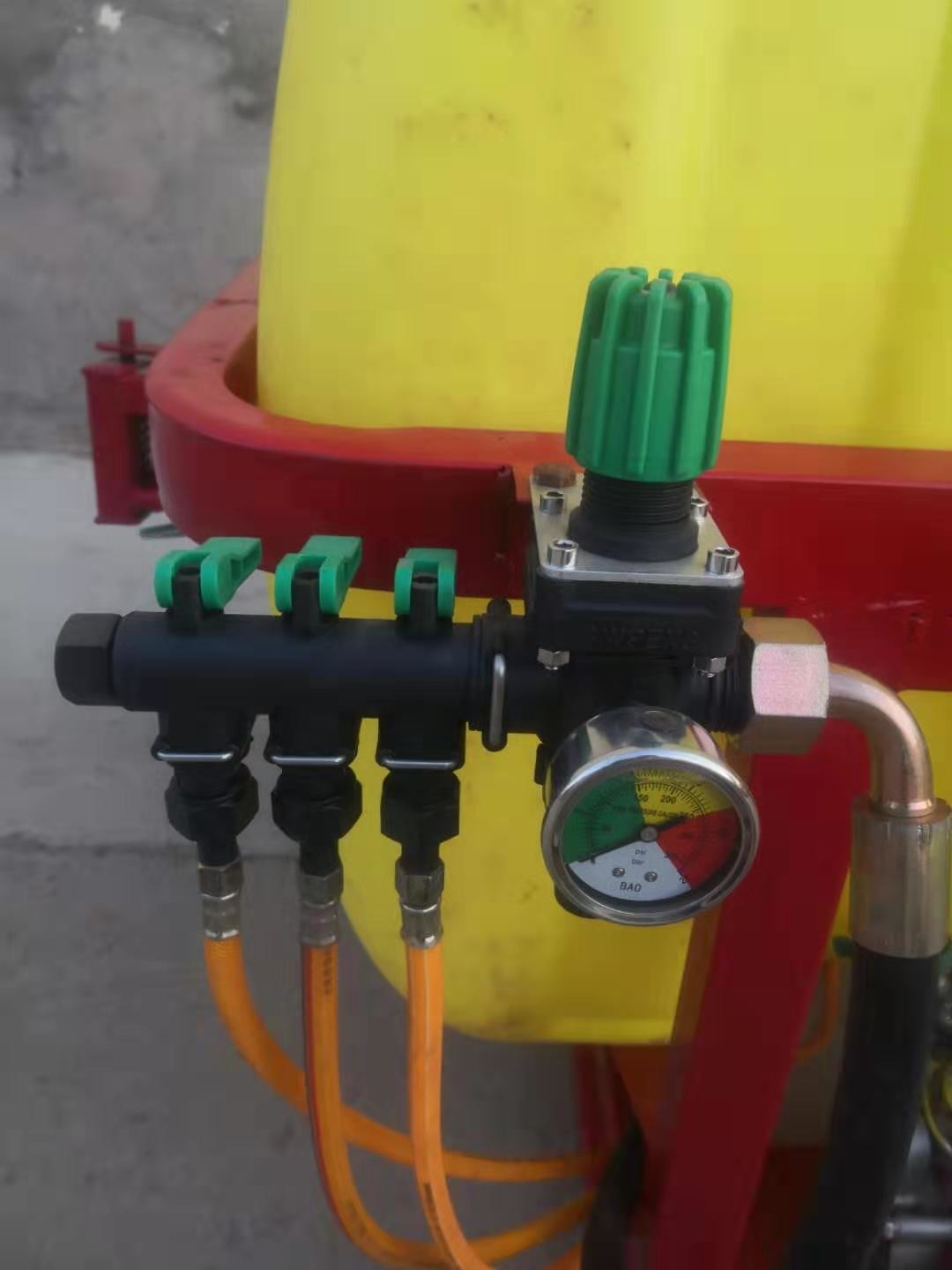 3600r/Min 500L Tractor Mounted Boom Sprayer Farm Tractor Attachments