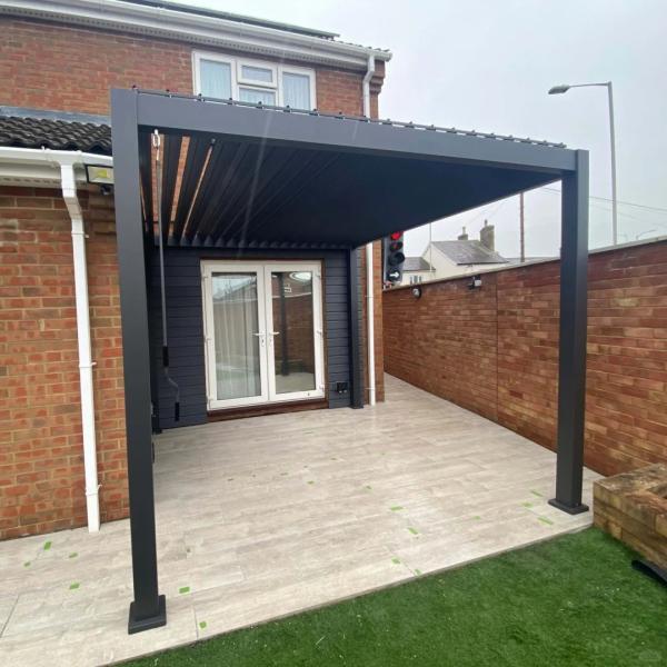 Waterproof Rating IP67 Adjustable Louvered Hardtop Pergola With Optional