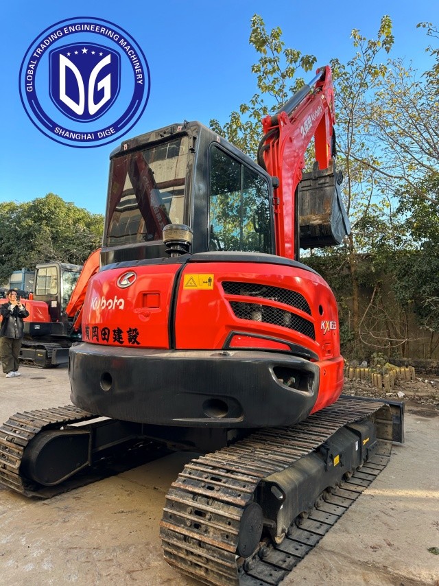Kubota KX163 excavator with excellent power durability and high efficiency Japanese Kubota KX163 small excavator