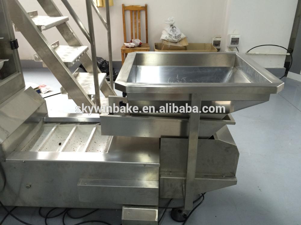 CE Vertical Packaging Machine / Sweet Candy Packaging Machine 30~120Bag/min