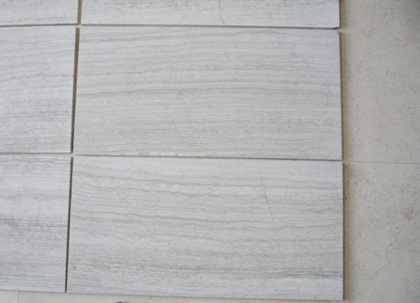 White Wood Vein Marble Slabs And Tiles Not Easy To Stick Dust For Stair Railings