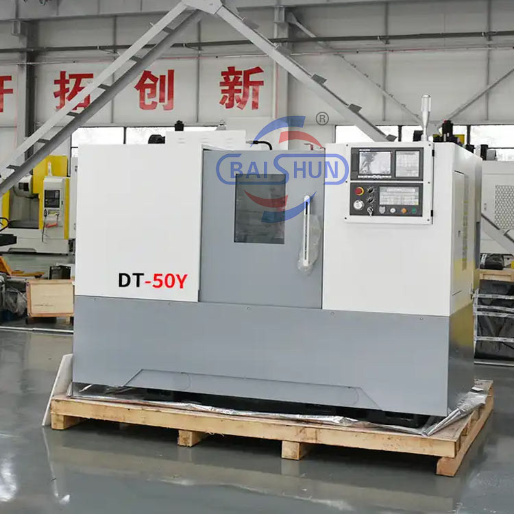 TCK560 Metal Slant Bed CNC Lathe Machine Automatic High Precision