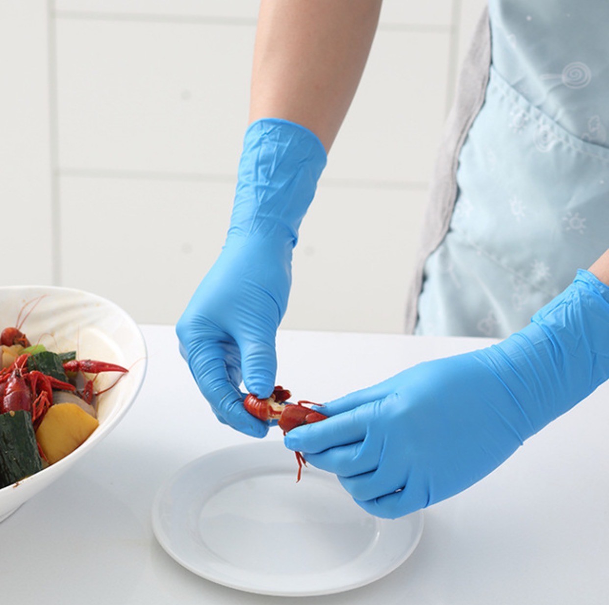 Powder Free Disposable Nitrile Gloves Blue Large Nitrile Hand Gloves For Lab Protection