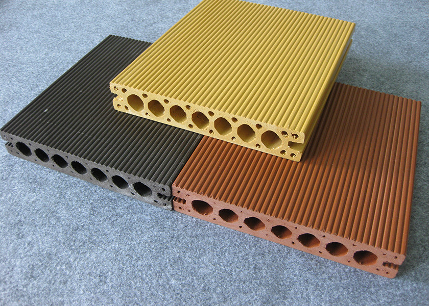 Waterproof WPC Composite Woodgrain Decking Boards for Park Garden