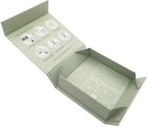 China 128g Debossed Foldable Cardboard Gift Boxes Custom Magnetic Closure 4C wholesale