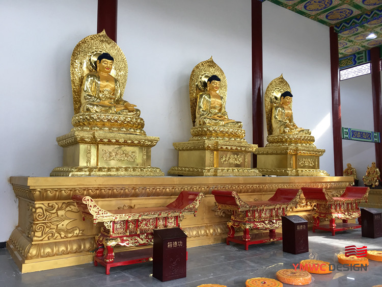 Gilded Red Copper Buddha Statue for Temple Customized Size and Indoor Group Sculpture