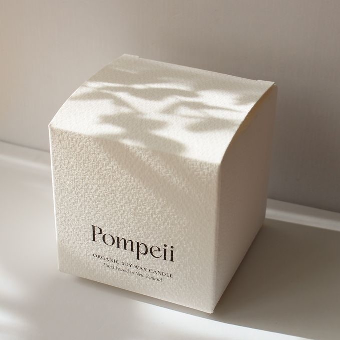 Custom Cosmetic Gift Packaging Box Embossing Friendly White Paper Cardboard Full Colors Print