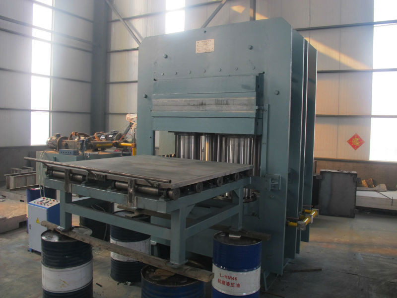 PLC Control Rubber Vulcanizing Press Machine 15T Rubber Plate Vulcanizing Press