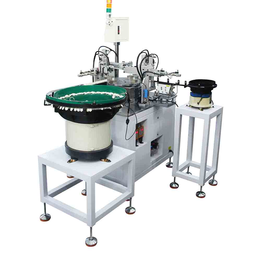 Plastic Seat And Nut Automatic Assembly Machine With Vibrating Bowl Feeding