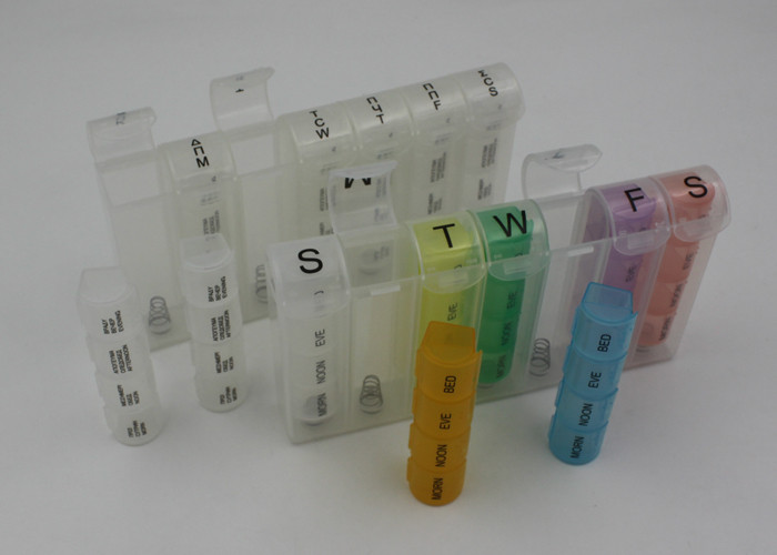 Travel Pill Case Organizer , Transparent Rainbow Plastic Pill Box For Children