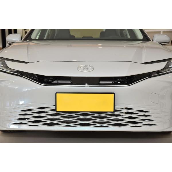 2024 Toyota Camry Sedan Elite Edition High Speed Gasoline Car 4-door 5-seater Body Structure