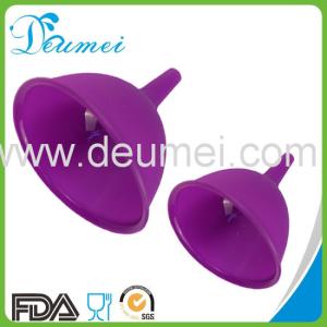 China Deumei Hot Selling Multifunctional Good Kichen Helper Collapsible Silicone Funnel wholesale
