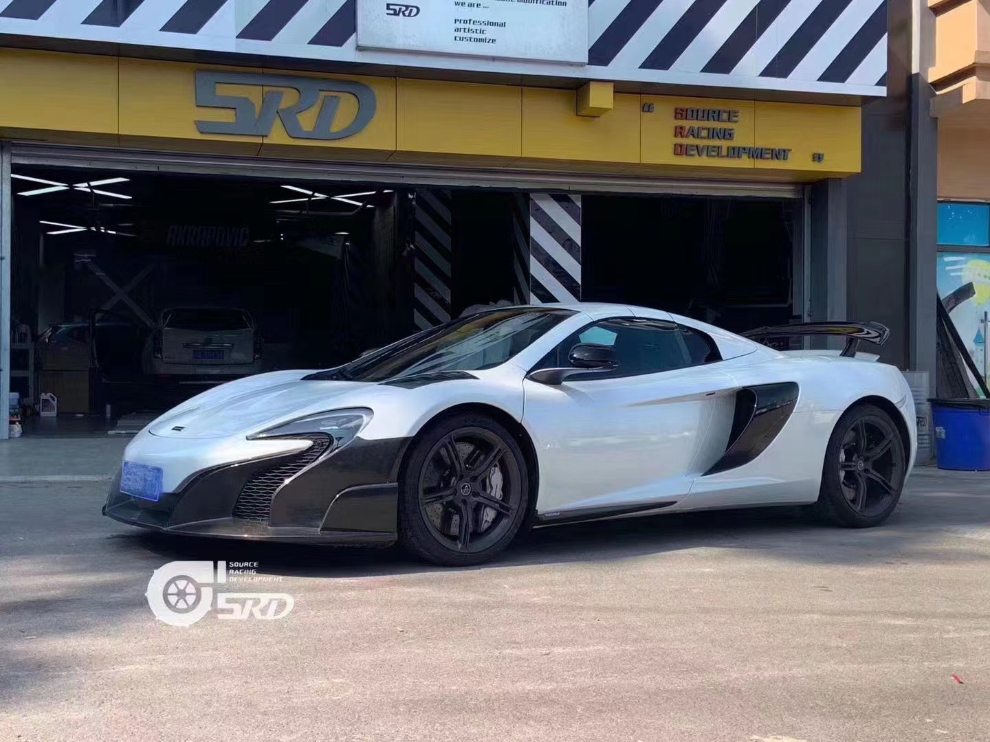 Car Front Bumper Carbon Parts for Mclaren Mp4 12C 625c 650S Upgrade to 675LT Style Body Kit