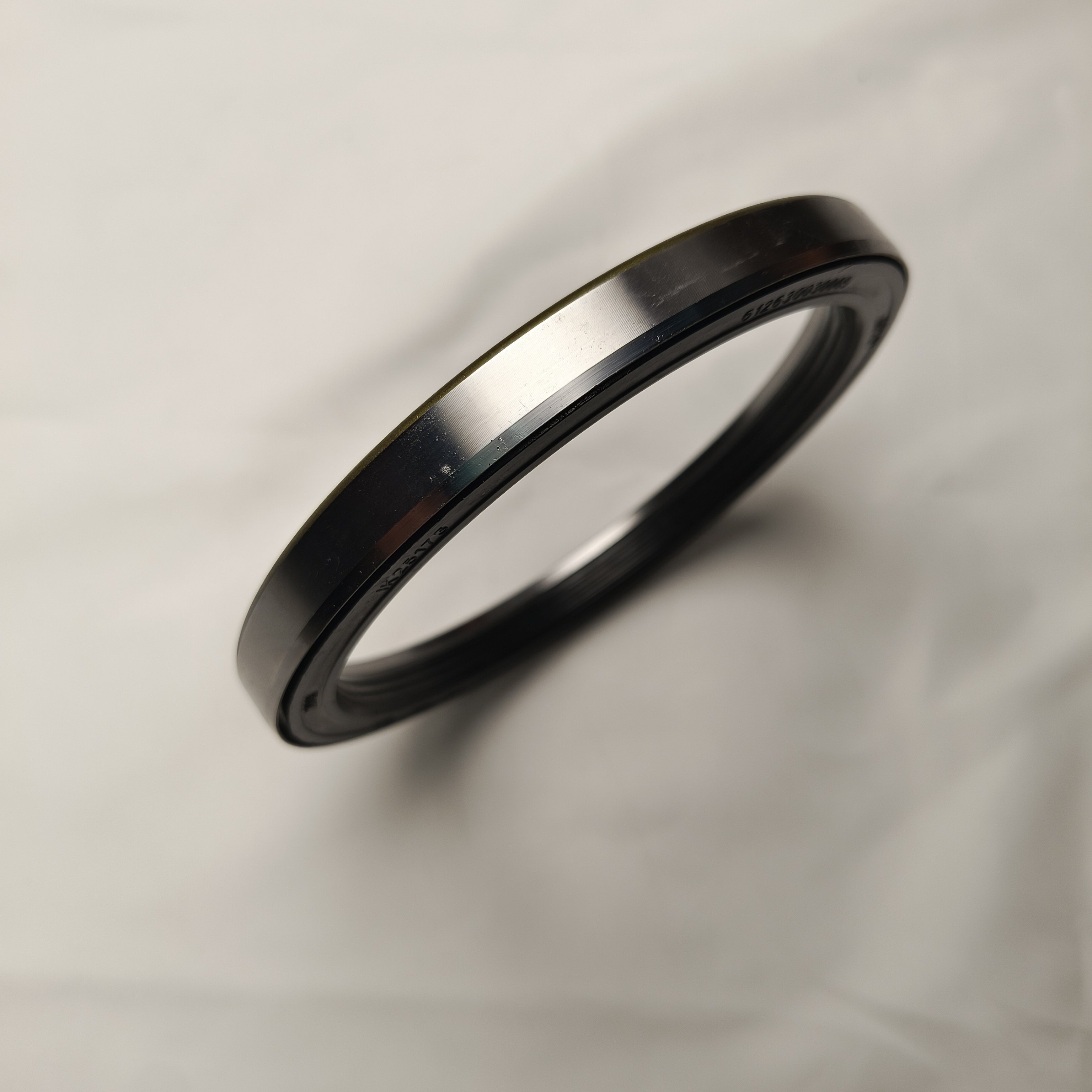 Highly Demanded Heavy Duty Truck Engine Oil Seal Crankshaft Oil Seal 612630010106