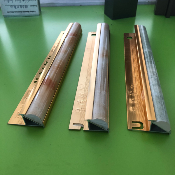 Polished External Corner Tile Trim Gold Transition Aluminum Angle Carpet Tile Trim