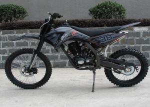 China 250cc Dirt Bike Motorcycle Black With Manual Transmission 8L Oil Tank wholesale