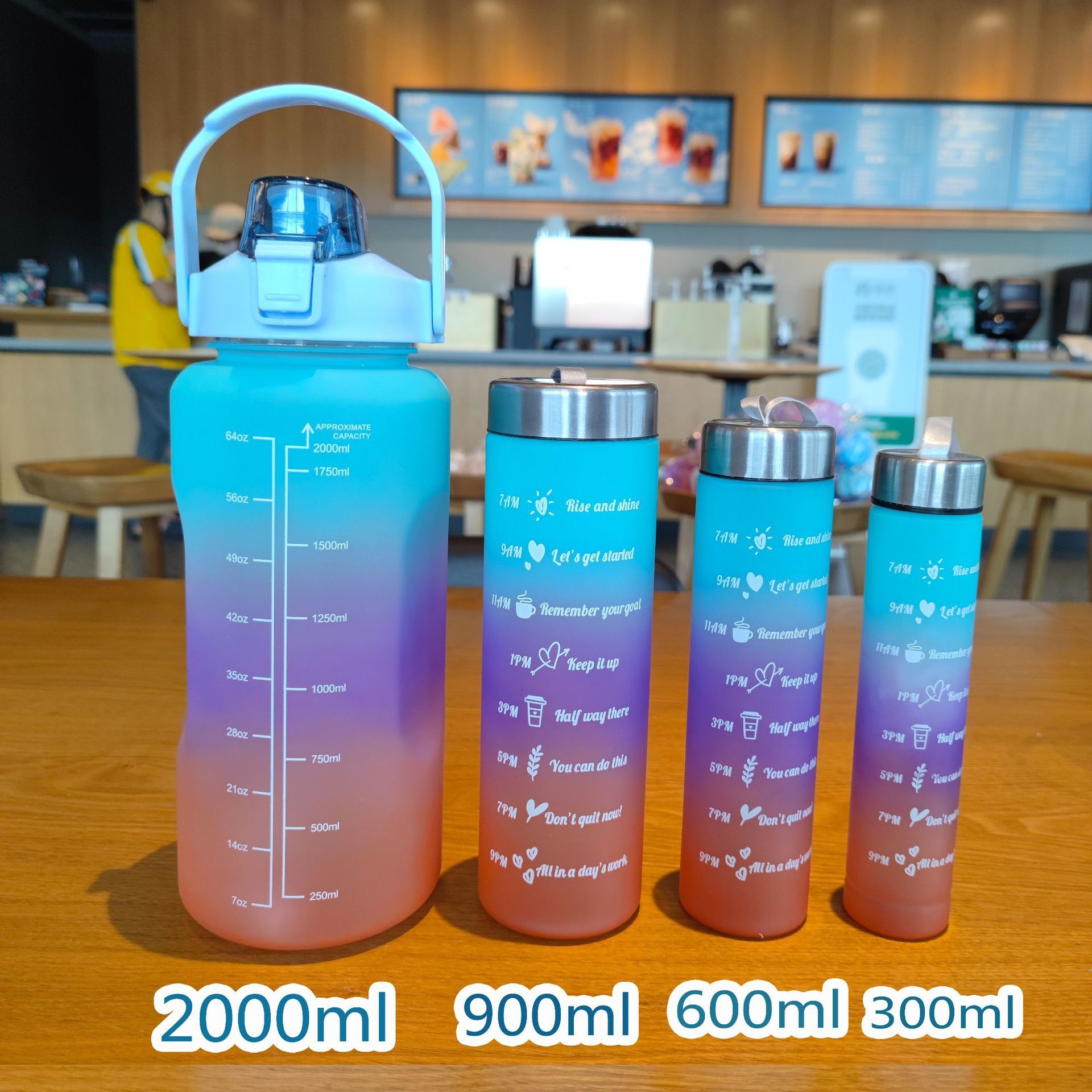 Lightweight 550/750/1000ML Gradient Color Plastic Motivational Water Bottle Set Of 4 Bpa Free Portable Plastic Water Bottle Set OEM ODM Service