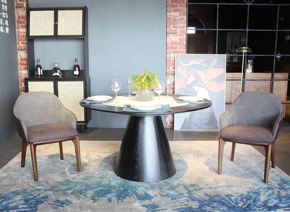 PU Leather Dinning Chair, Restaurant Dinning Chair, Hotel Chair, Lobby Chair, High Density Foam, Solid Wood Legs