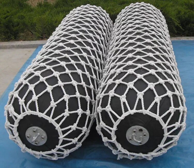 Floating Net EVA Foam Fender Boats Protection Polyurethane Elastomer Oil Resistance