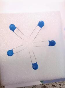 China Waterproof Practical Y2 Safety Capacitor Flameproof High Frequency wholesale