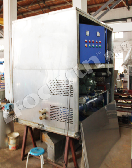 Local Service On Site Installation for Cube Ice Making Machine in Food Beverage Industry