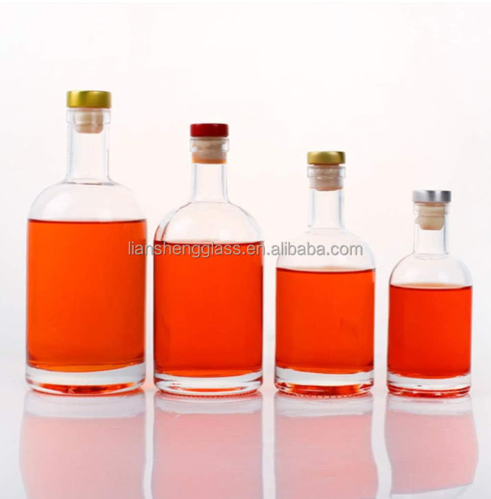 Hot Stamping Luxury Glass Wine Bottle 375 ml 500 ml 700 ml for Refillable Vodka