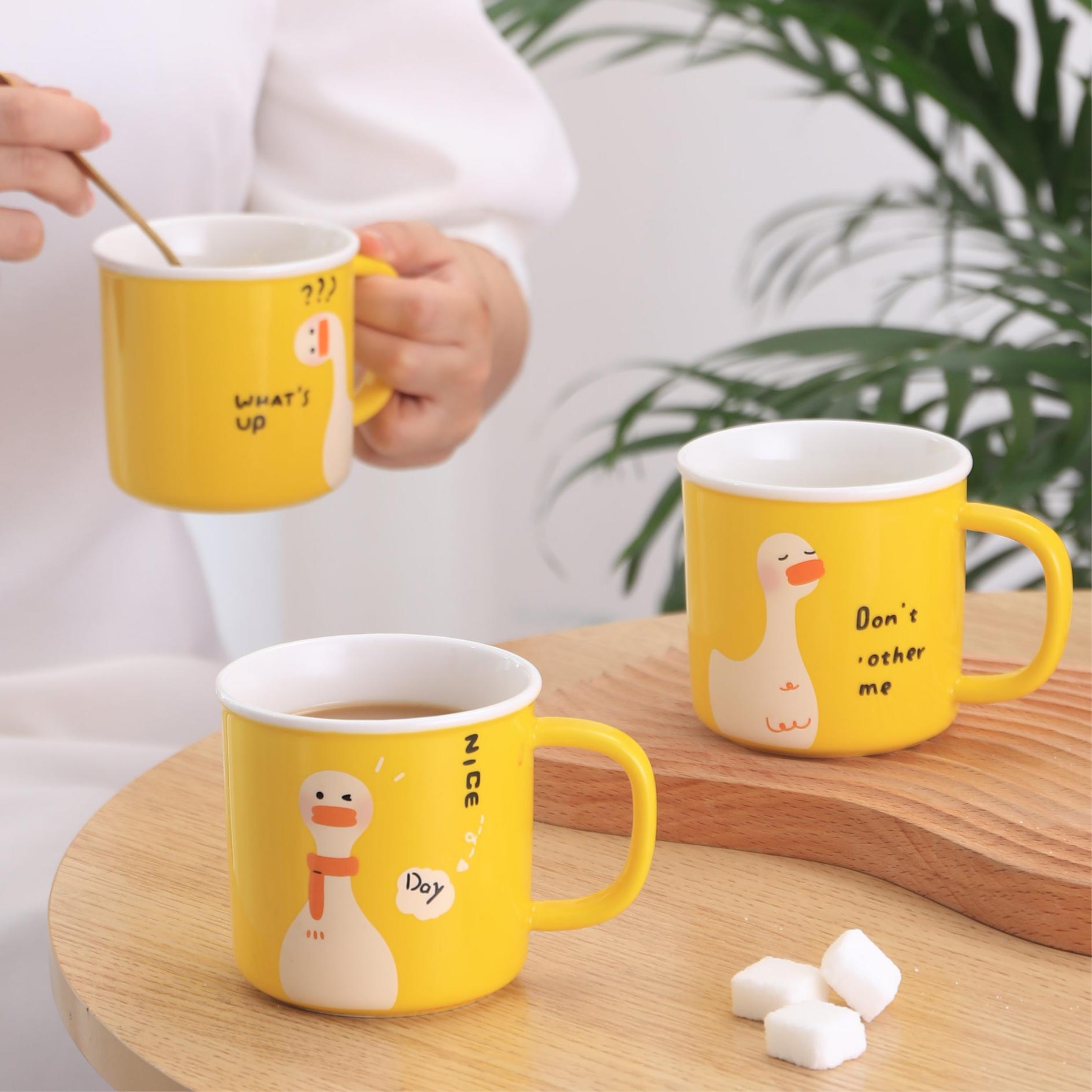 Yellow Duck Ceramic Mug with USB Heating Base