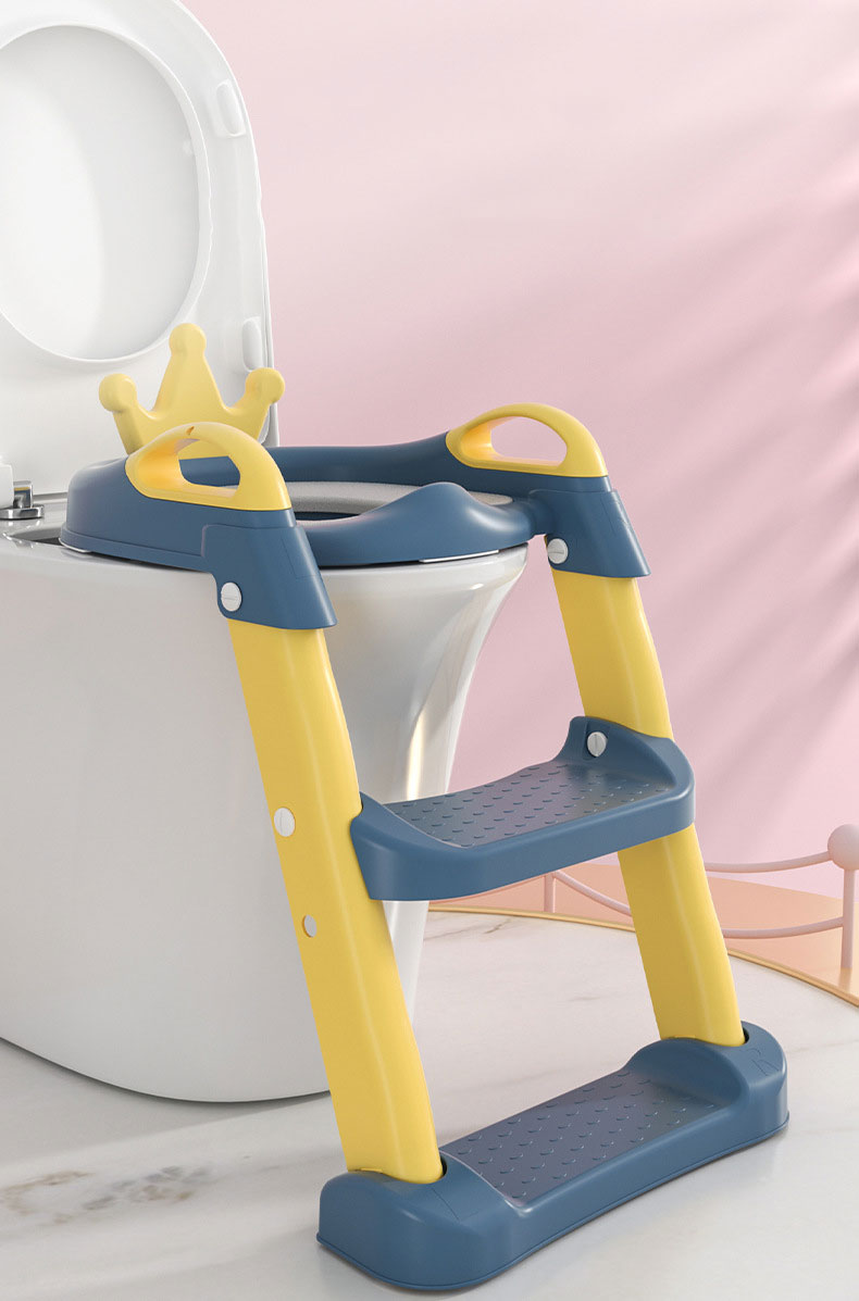 Anti-Slip Pad and Step Stool Included 2 in 1 Potty Training Toilet for Kids Animal Pattern Potty Seat