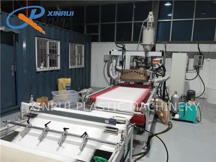 Disposable Medical Mask Use PP Meltblown Nonwoven Fabric Making Machine