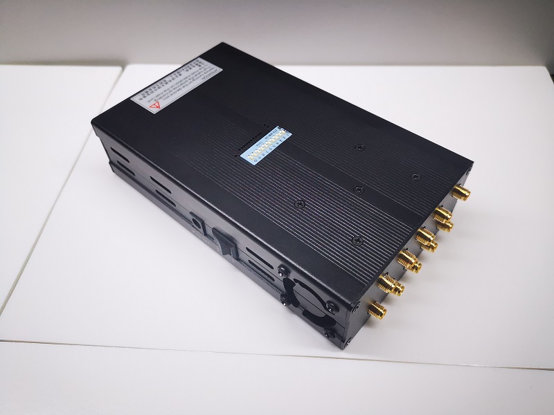 2g 3g 4G 5g GPS mobile phone shielding jammer 700 850 450 900 1800 1700 2100 MHz handheld mobile phoneWiFi Signal Jammer