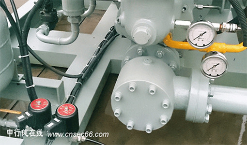 High Pressure 150HP DN40 Direct Driven Screw Air Compressor