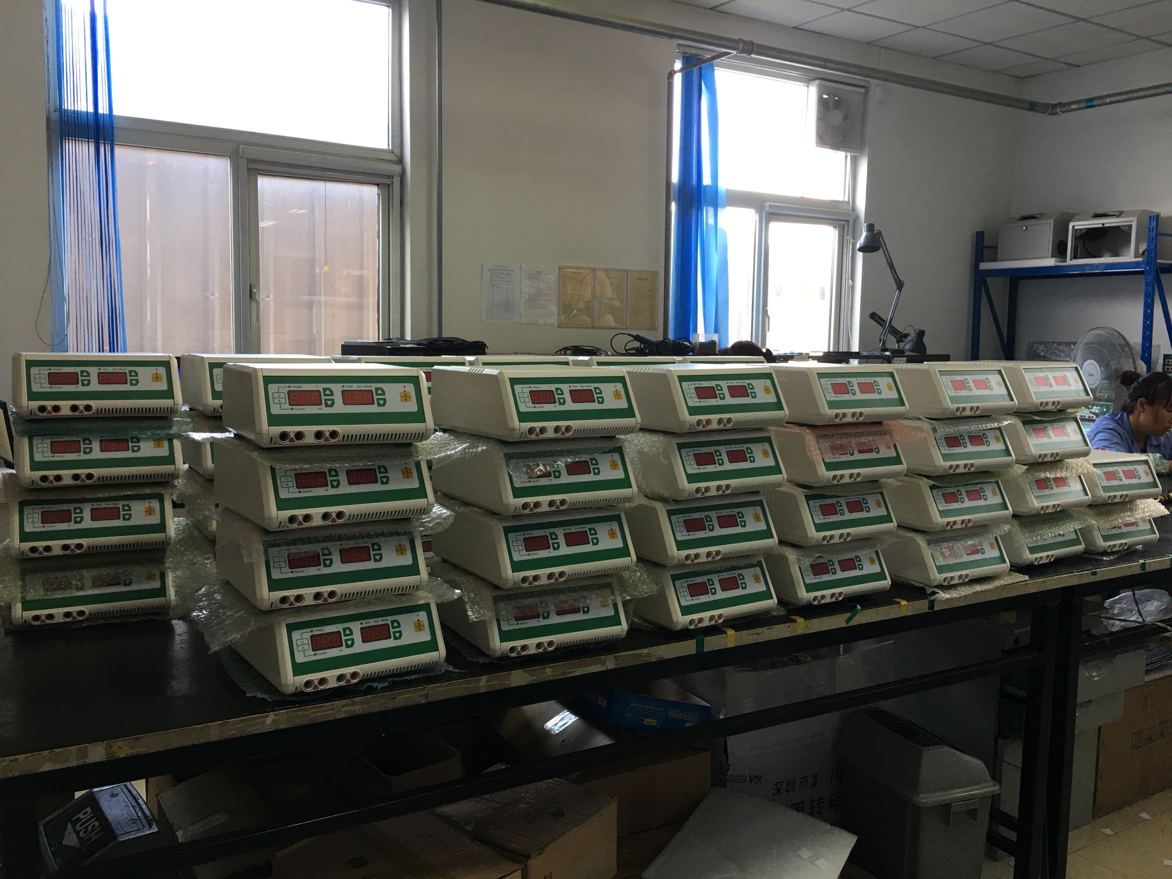 DNA / RNA Gel Electrophoresis Apparatus Microprocessor Intelligent Control