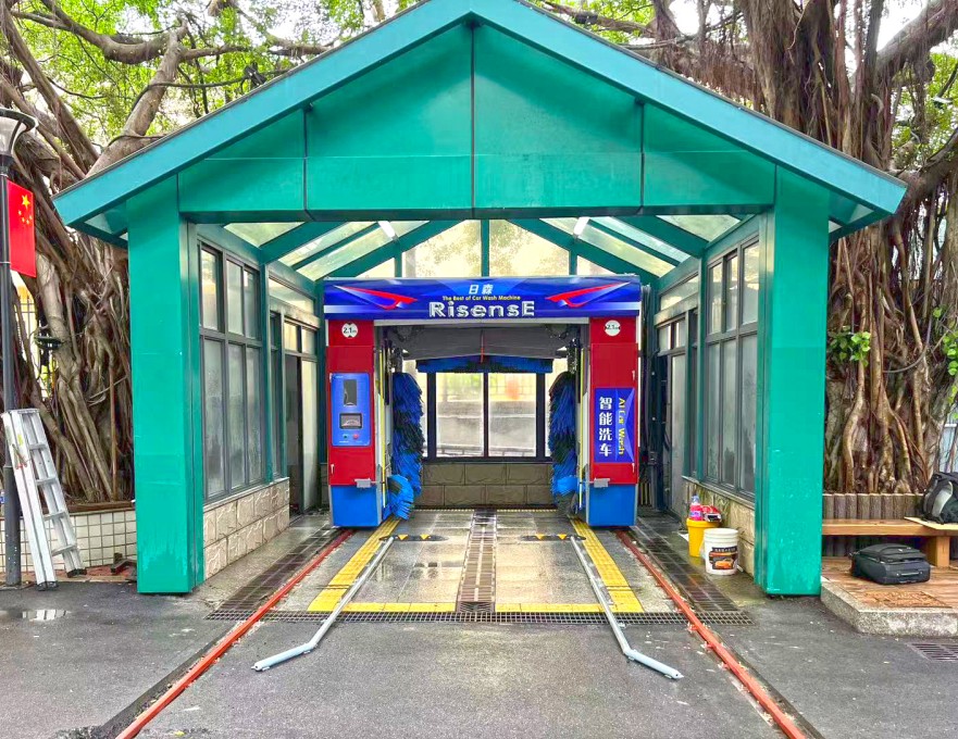 20.16kw Output Power Automatic Rollover Car Wash Machine For Economic Cleaning