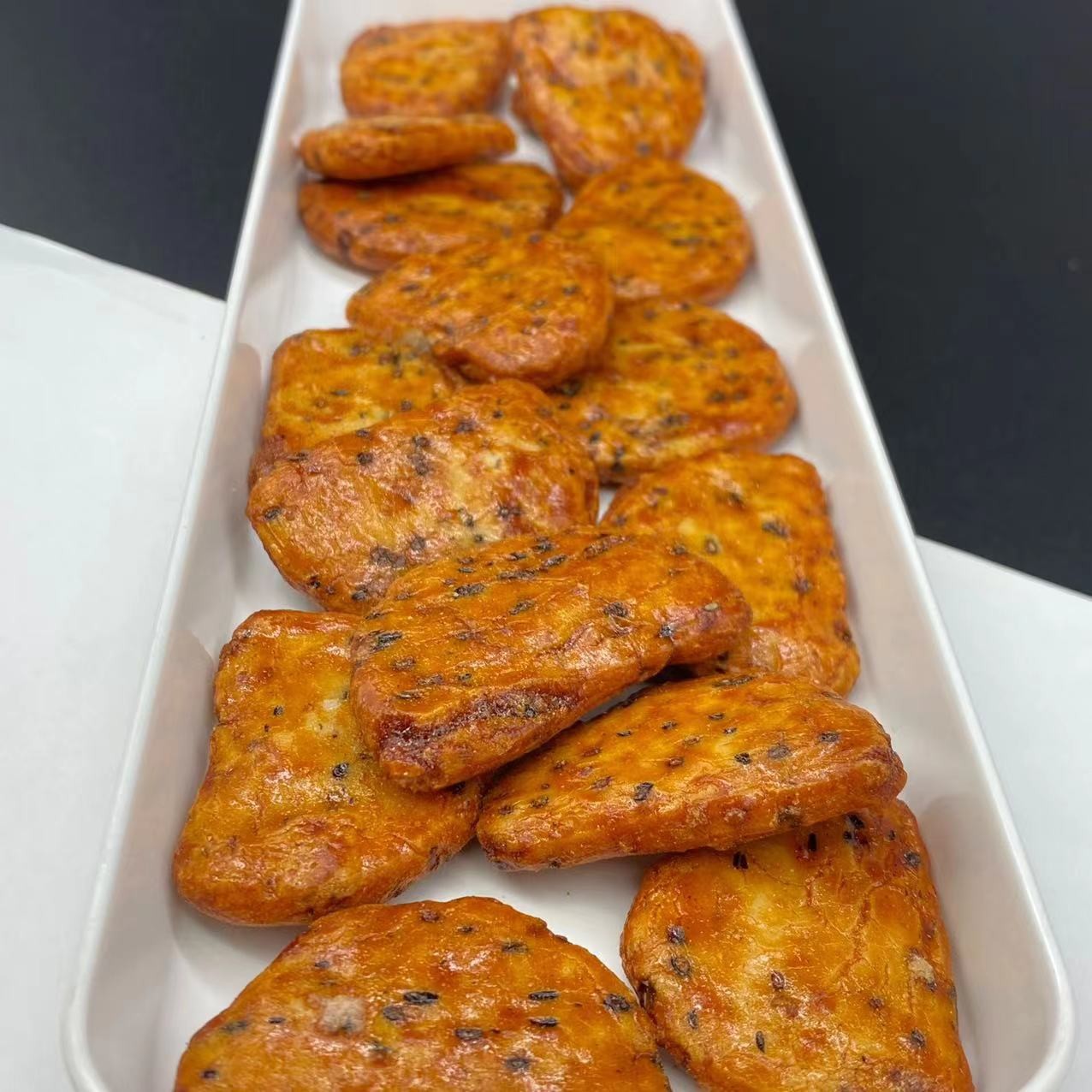 Crispy Rice Crackers Seaweed Curry Chili Black Pepper Flavor Snack Fried
